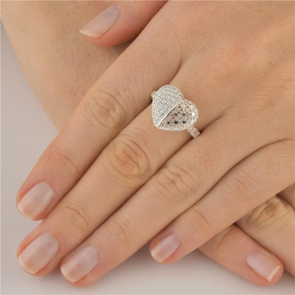 Conjunto 3D Coração Metade Pavê | Prata 925