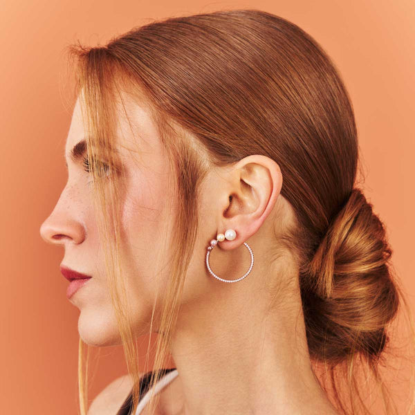 MEIA ARGOLA COM PÉROLAS SHELL E ZIRCÔNIAS