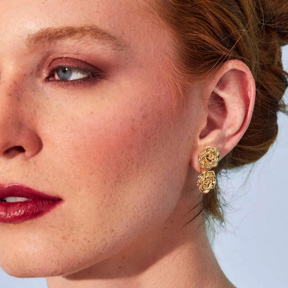 Brinco Flores Lisa | Ouro 18k
