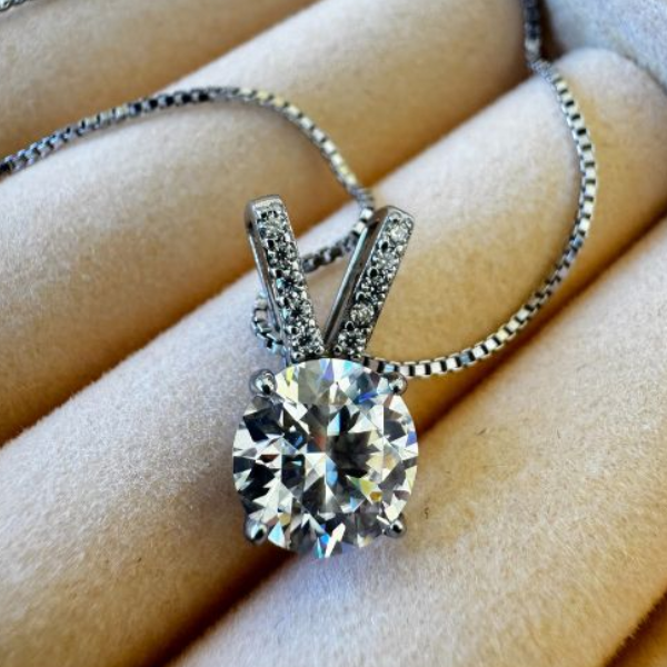 Colar Ponto de Luz Moissanite | Prata 925