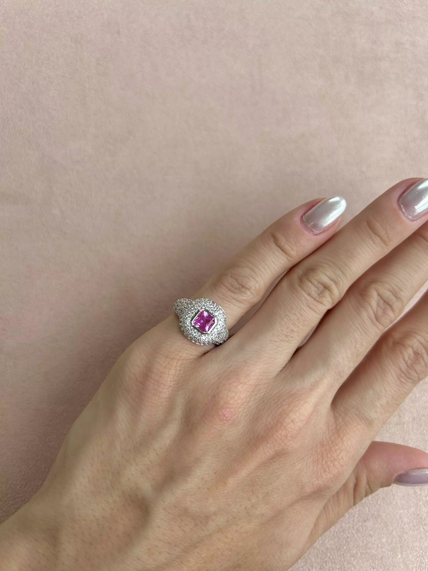 ANEL dedinho celebrating pink