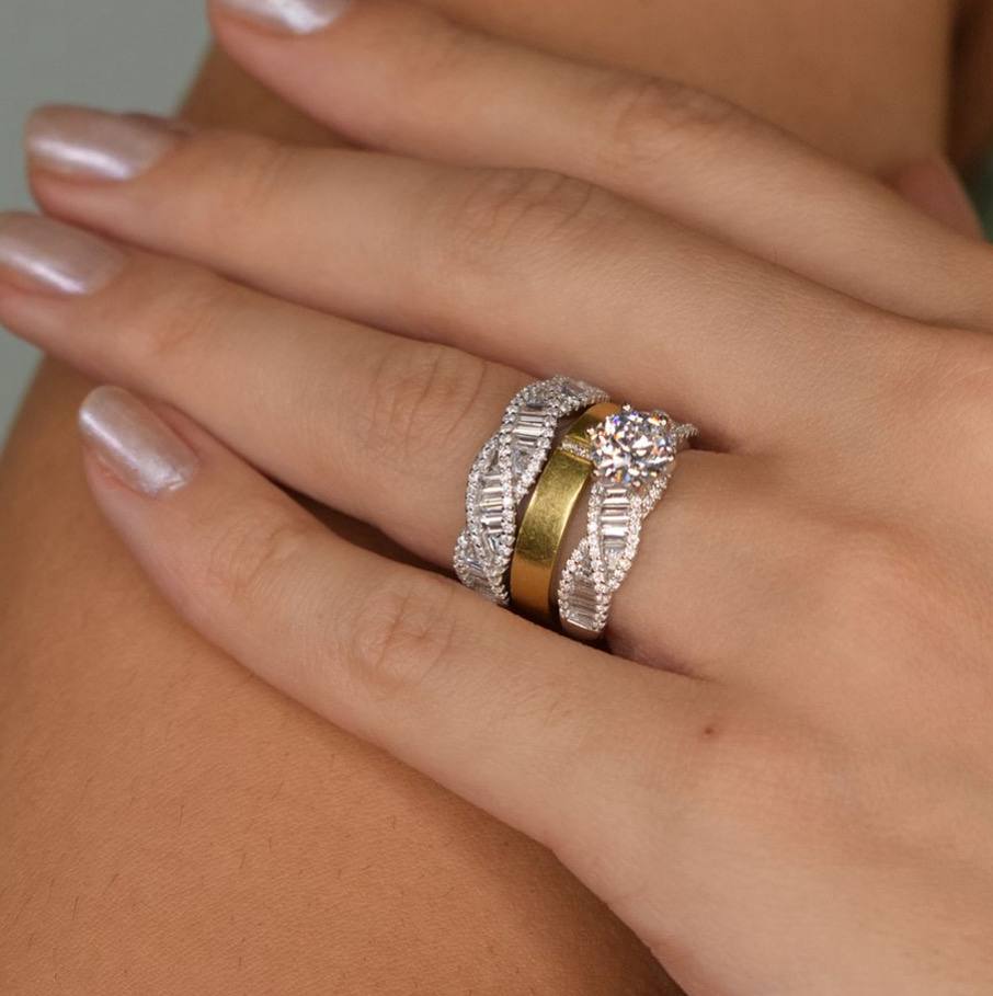 ANEL aparador mais solitario  moissanite prata 925