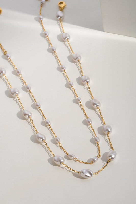 Colar pérola no banho de ouro