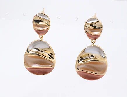 Brinco Liso 3 Tons | Banho de Ouro