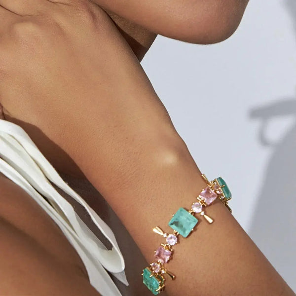 PULSEIRA COM CRISTAL TURMALINA FUSION E ROSA BANHADA A OURO18k