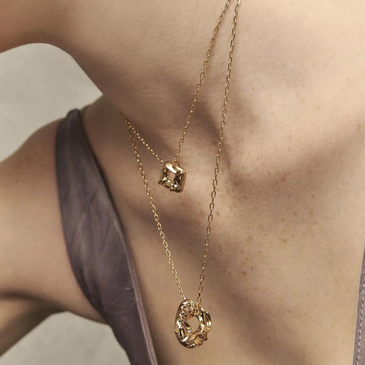 Colar Pingente Redondo Facetado | Ouro 18k