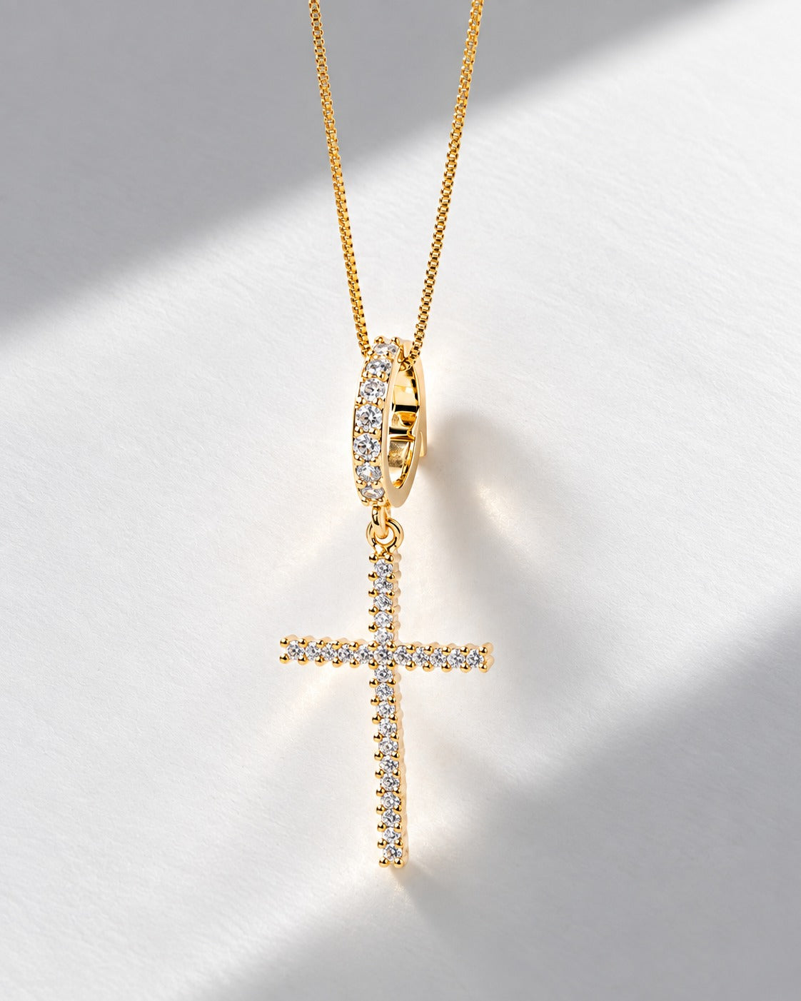 Colar Cruz Micro Zircônia