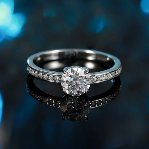 ANEL ponto de luz  moissanite prata 925